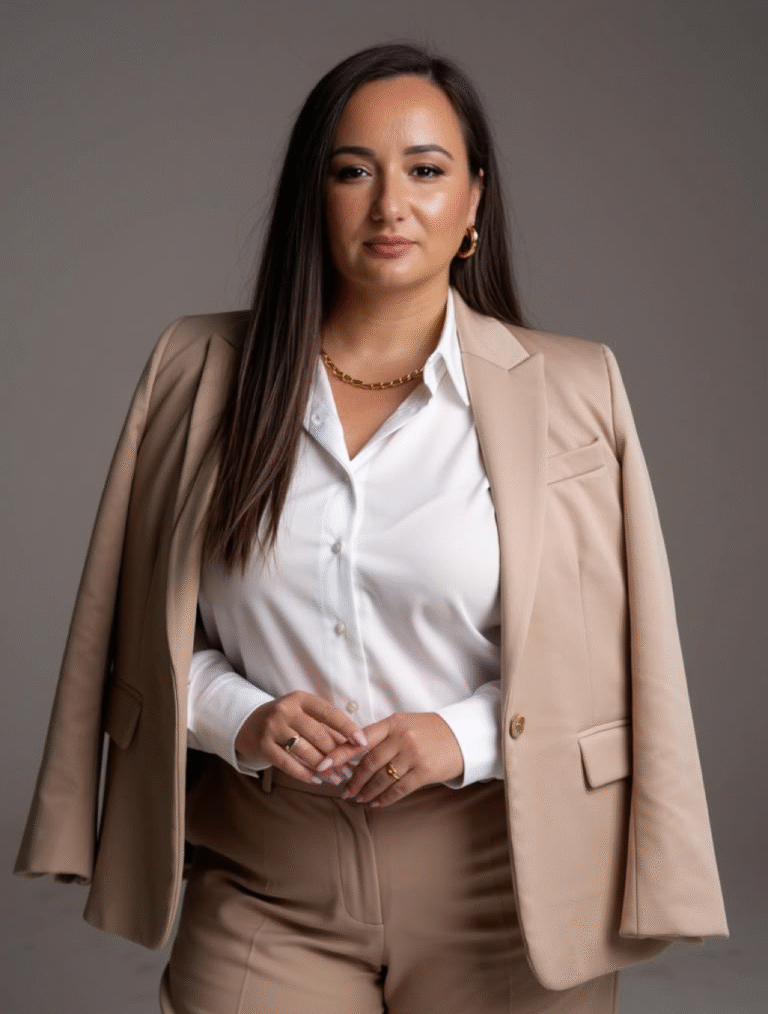 Lavínia Neagu  Demonstração de lash lifting